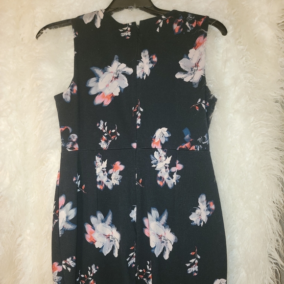 Lands End Floral Design Sleeveless Dress - Picture 3 of 5